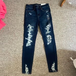 American Eagle Distressed High Rise Jegging